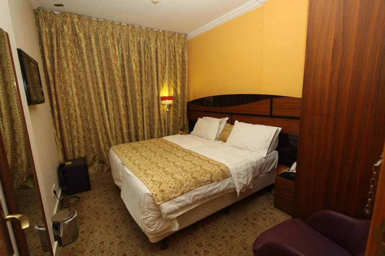 مكة Al Saraya Ajyad Hotel